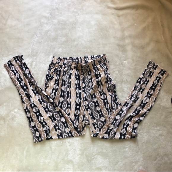 H&M Comfy Aztec Stripes Print Harem Pants Size Small - Picture 6 of 11